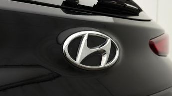 Hyundai KONA PREMIUM