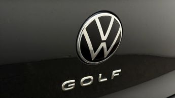 Volkswagen Golf STYLE TSI DSG