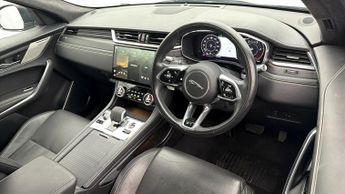 Jaguar F-PACE R-DYNAMIC HSE