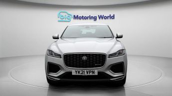 Jaguar F-PACE R-DYNAMIC HSE