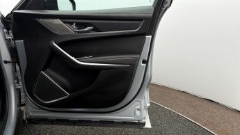 Jaguar F-PACE R-DYNAMIC HSE