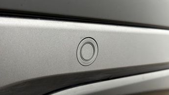 Land Rover Range Rover Evoque R-DYNAMIC