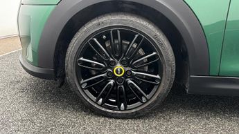 MINI Electric Hatch COOPER S LEVEL 2