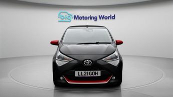 Toyota AYGO VVT-I X-TREND X-SHIFT TSS
