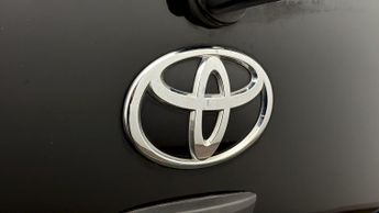 Toyota AYGO VVT-I X-TREND X-SHIFT TSS