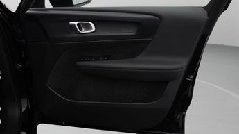 Volvo XC40 RECHARGE CORE