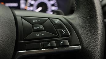 Nissan Juke DIG-T N-CONNECTA DCT