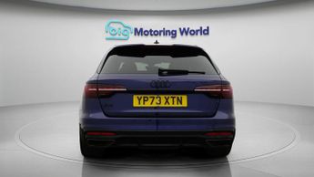 Audi A4 Avant AVANT TFSI S LINE BLACK EDITION