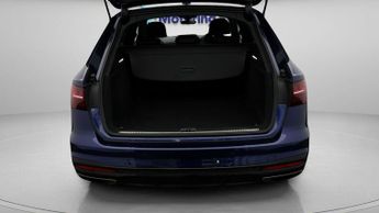 Audi A4 Avant AVANT TFSI S LINE BLACK EDITION