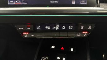 Audi Q4 e-tron S LINE