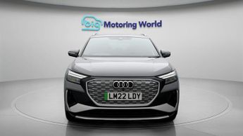 Audi Q4 e-tron S LINE