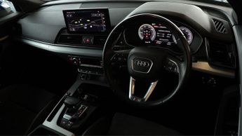Audi Q5 TFSI E S LINE QUATTRO