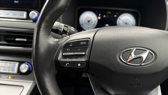 Hyundai KONA PREMIUM