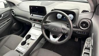 Hyundai KONA PREMIUM