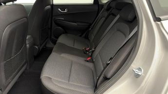 Hyundai KONA PREMIUM