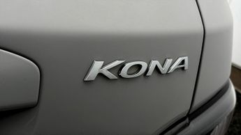 Hyundai KONA PREMIUM