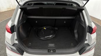 Hyundai KONA PREMIUM