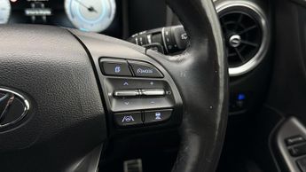 Hyundai KONA PREMIUM