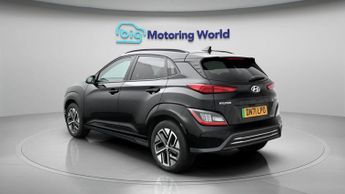 Hyundai KONA PREMIUM