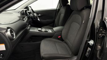 Hyundai KONA PREMIUM