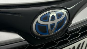 Toyota Corolla ICON TECH