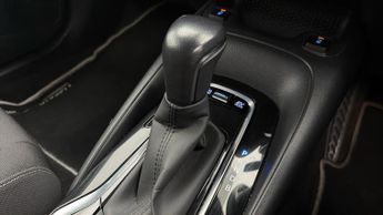 Toyota Corolla ICON TECH