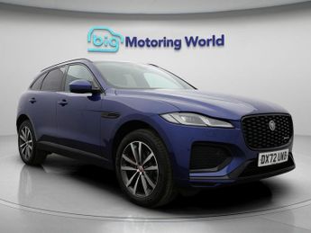 Jaguar F-Pace R-DYNAMIC SE