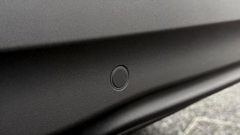 Ford Mustang Mach-E BASE