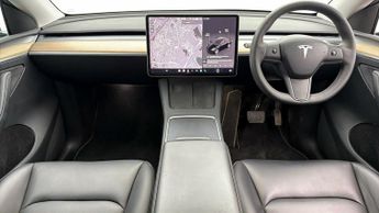 Tesla Model Y BASE