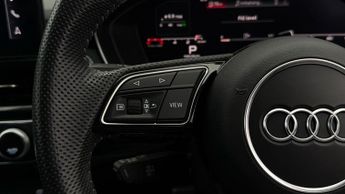 Audi A4 Avant AVANT TFSI S LINE BLACK EDITION