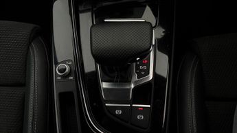 Audi A4 Avant AVANT TFSI S LINE BLACK EDITION