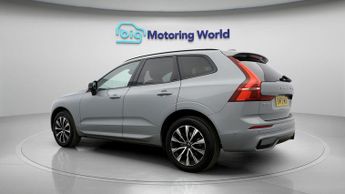 Volvo XC60 B5 PLUS AWD