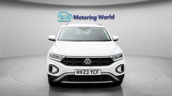 Volkswagen T-Roc LIFE TSI DSG