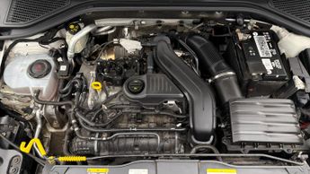 Volkswagen T-Roc LIFE TSI DSG