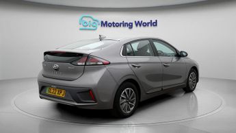 Hyundai IONIQ PREMIUM