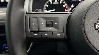 Nissan Qashqai DIG-T ACENTA PREMIUM XTRONIC