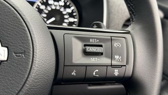 Nissan Qashqai DIG-T ACENTA PREMIUM XTRONIC