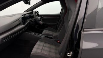 Volkswagen Golf GTI TSI DSG