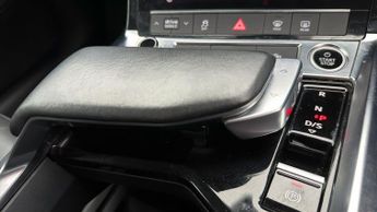 Audi e-tron QUATTRO TECHNIK