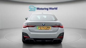 BMW i4 EDRIVE40 M SPORT