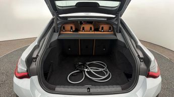 BMW i4 EDRIVE40 M SPORT