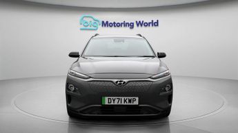 Hyundai KONA PREMIUM SE
