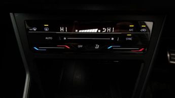 Volkswagen Taigo R-LINE TSI DSG