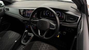 Volkswagen Taigo R-LINE TSI DSG