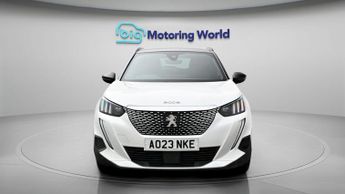 Peugeot E-2008 GT
