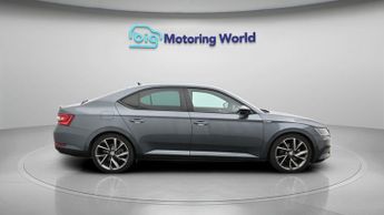 Skoda Superb SPORTLINE TSI DSG