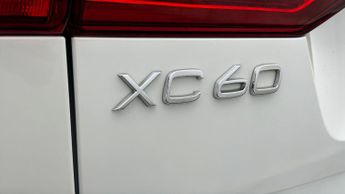 Volvo XC60 B4 R-DESIGN PRO AWD