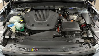 Volvo XC40 RECHARGE T5 R-DESIGN PRO