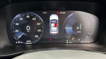 Volvo XC40 RECHARGE T5 R-DESIGN PRO