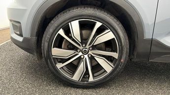 Volvo XC40 RECHARGE T5 R-DESIGN PRO
